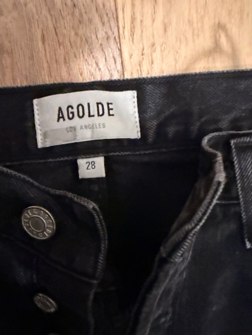 Agolde Black Straight-Leg High-Rise Jeans with Knee Rip - Picture 5 of 7